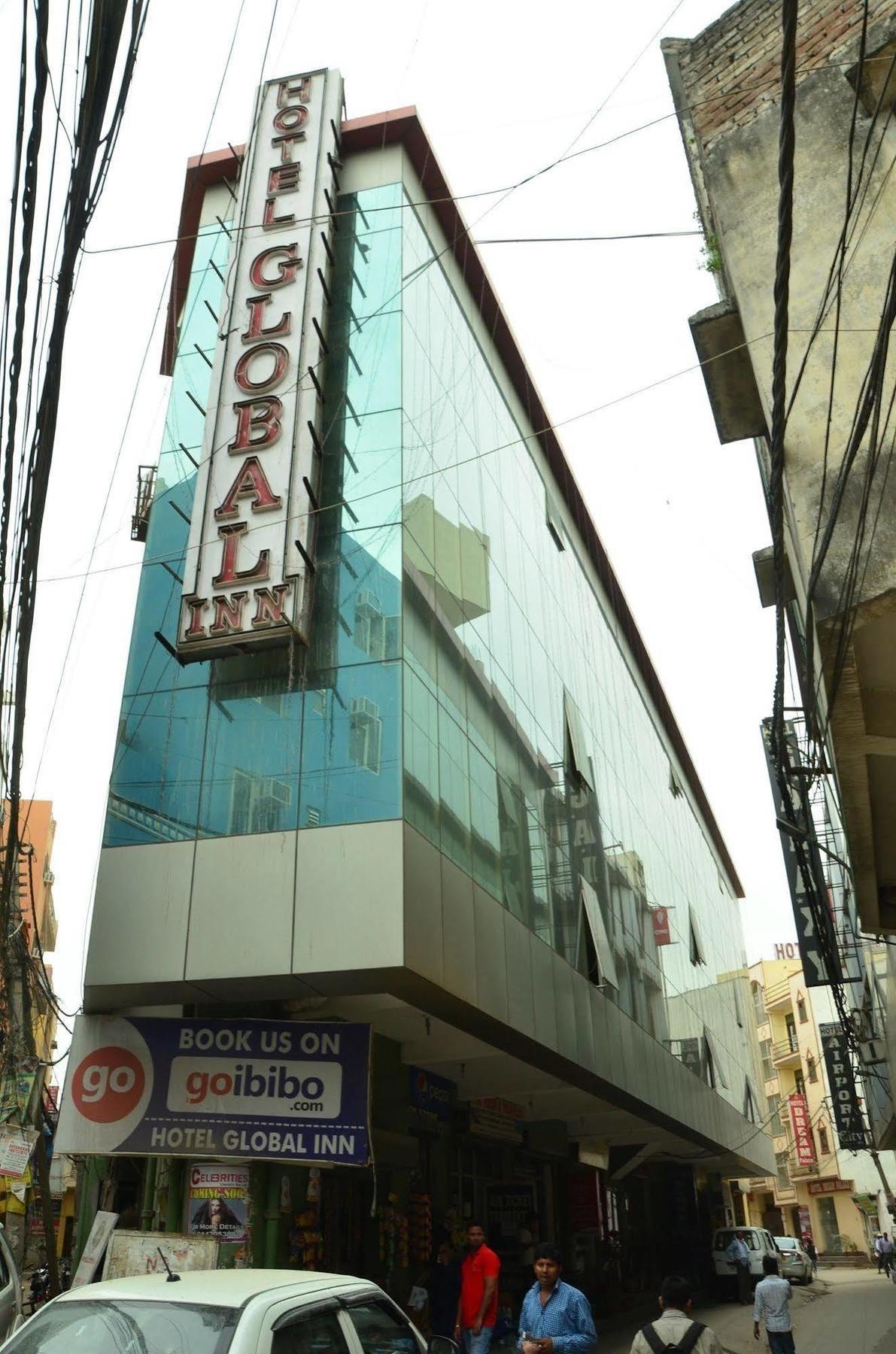 Super Hotel O Global Nova Deli Exterior foto
